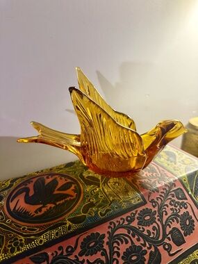 Vintage MCM Canadian Art Glass Amber Bird Bowl – Chalet/Lorraine Style